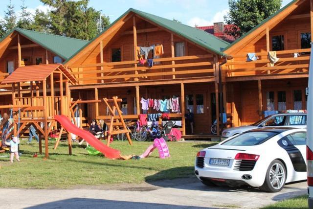Mlodziezowy Domek Dla Grup Eldorado Mielno Centrum, 200M Od Morza Kültér fotó
