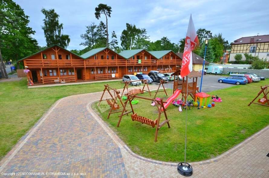 Mlodziezowy Domek Dla Grup Eldorado Mielno Centrum, 200M Od Morza Kültér fotó