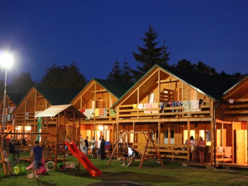 Mlodziezowy Domek Dla Grup Eldorado Mielno Centrum, 200M Od Morza Kültér fotó